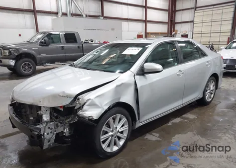 2012 Toyota Camry Xle z USA, uszkodzony, nr VIN 4T1BF1FK9CU584932